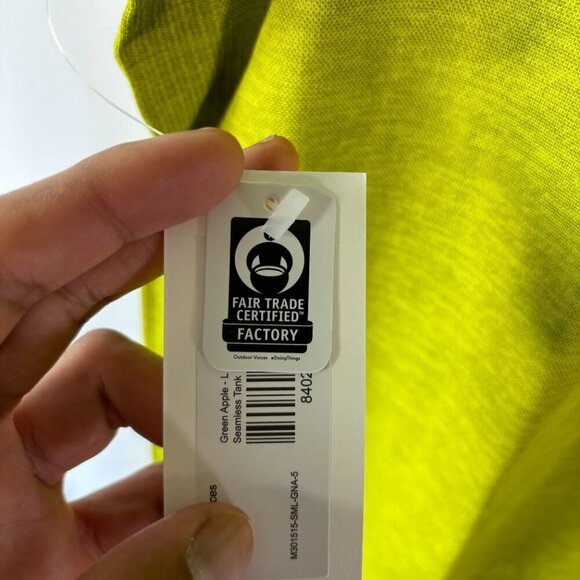 NWT Outdoor Voices Men's Green Apple Seamless Pique Tank Top Size Large - Picture 7 of 10